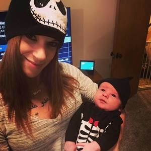 Meet your Posher, Hilary